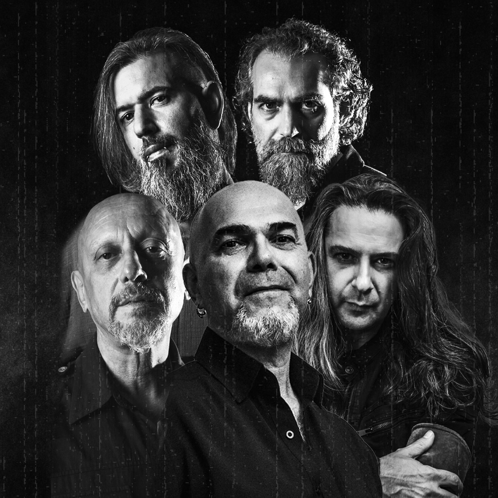Yüksek Sadakat grup fotoğrafı